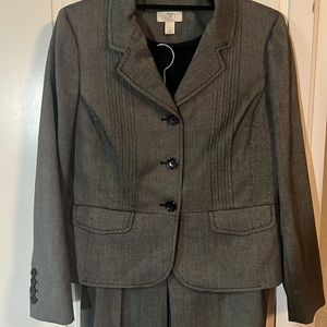Ann Taylor Loft petite pant suit 12P jacket